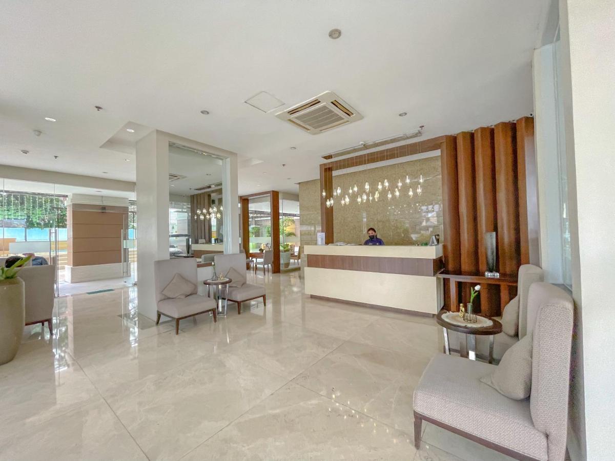 City Center- Balcony Suite Cebu Екстер'єр фото