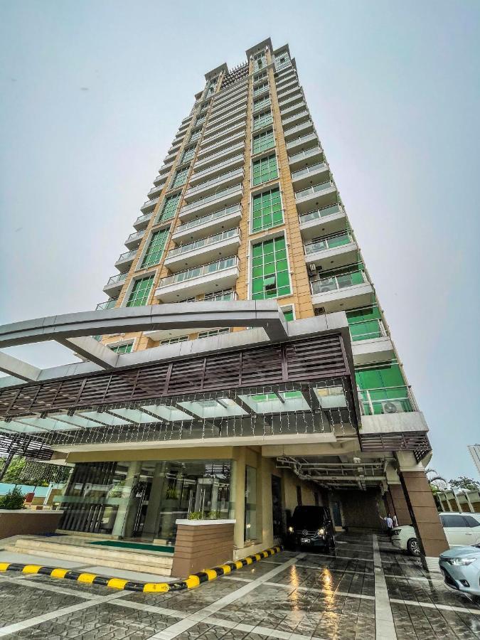 City Center- Balcony Suite Cebu Екстер'єр фото